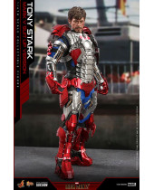 Iron Man 2 Movie Masterpiece akčná figúrka 1/6 Tony Stark (Mark V Suit Up Version) 31 cm